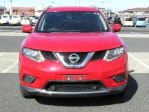 NISSAN X-TRAIL 2015