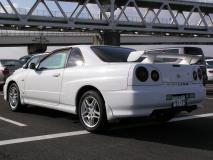 NISSAN SKYLINE 1999