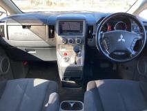 MITSUBISHI DELICA D:5 2008