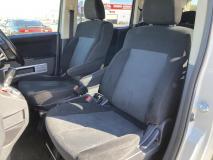 MITSUBISHI DELICA D:5 2008