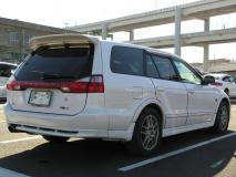 MITSUBISHI LEGNUM 2001