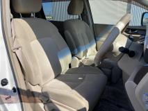 NISSAN ELGRAND 2010