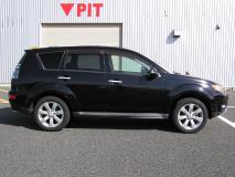 MITSUBISHI OUTLANDER 2010