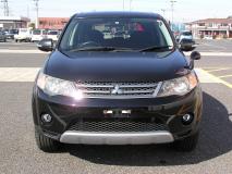 MITSUBISHI OUTLANDER 2010