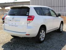 TOYOTA VANGUARD 2011