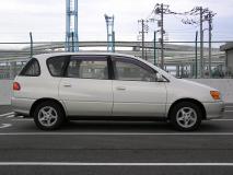 TOYOTA IPSUM 1999