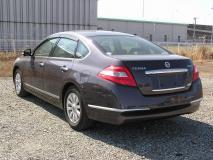 NISSAN TEANA 2011
