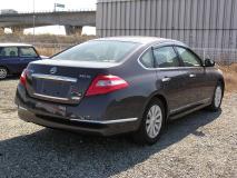 NISSAN TEANA 2011