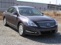 NISSAN TEANA 2011