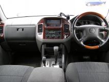 MITSUBISHI PAJERO 2004