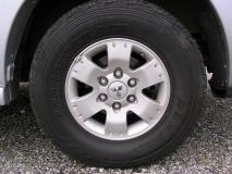 MITSUBISHI PAJERO 2004