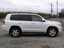 TOYOTA LAND CRUISER 2011