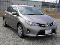 TOYOTA AURIS 2012