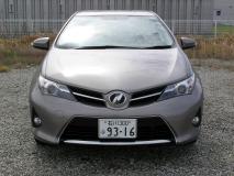 TOYOTA AURIS 2012