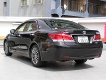 TOYOTA CROWN HYBRID 2013