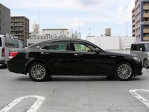 TOYOTA CROWN HYBRID 2013