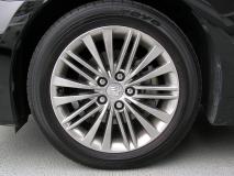 TOYOTA CROWN HYBRID 2013