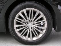 TOYOTA CROWN HYBRID 2013