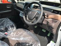 HONDA FREED HYBRID 2021