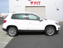 VOLKSWAGEN TIGUAN 2013