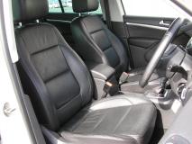 VOLKSWAGEN TIGUAN 2013