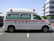 TOYOTA AMBULANCE 2002