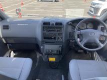 TOYOTA AMBULANCE 2002