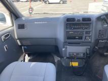 TOYOTA AMBULANCE 2002