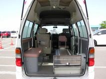 TOYOTA AMBULANCE 2002