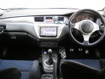 MITSUBISHI LANCER EVOLUTION 2001