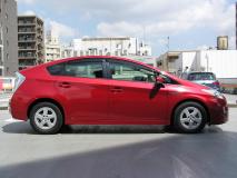 TOYOTA PRIUS 2011