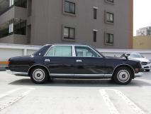 TOYOTA CENTURY 2006