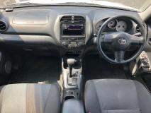 TOYOTA RAV4 L 2005