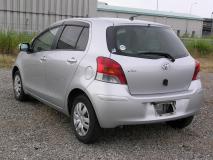 TOYOTA VITZ 2009