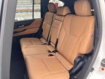 LEXUS LX600 2022