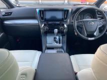 TOYOTA ALPHARD 2019