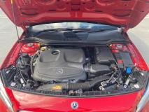 MERCEDES BENZ GLA 2019