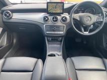 MERCEDES BENZ GLA 2019