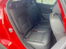 MERCEDES BENZ GLA 2019