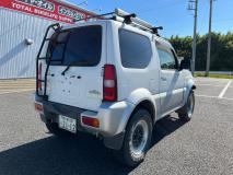 SUZUKI JIMNY SIERRA 2016