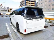 TOYOTA VELLFIRE 2020