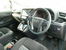 TOYOTA VELLFIRE 2019