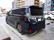TOYOTA VELLFIRE 2018