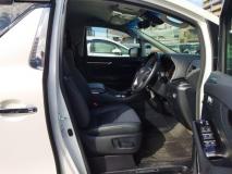 TOYOTA VELLFIRE 2019