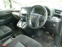 TOYOTA VELLFIRE 2019