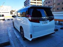 TOYOTA VELLFIRE 2020