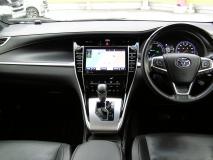 TOYOTA HARRIER HYBRID 2018