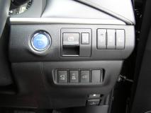 TOYOTA HARRIER HYBRID 2018