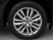 TOYOTA HARRIER HYBRID 2018