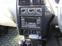 NISSAN TERRANO 1997